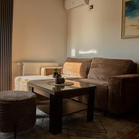 Sajam Exclusive Lejlighed